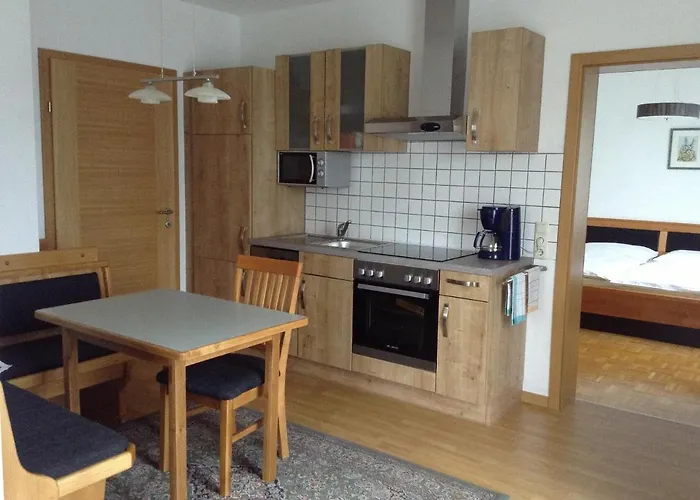 Enzi Apartamento Sekirn